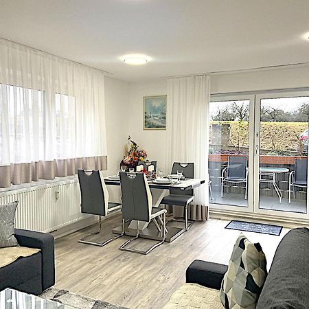 Charmanter Rueckzugsort Mit Grosser Terrasse In Idyllischer Umgebung Μπέμπλινγκεν Εξωτερικό φωτογραφία